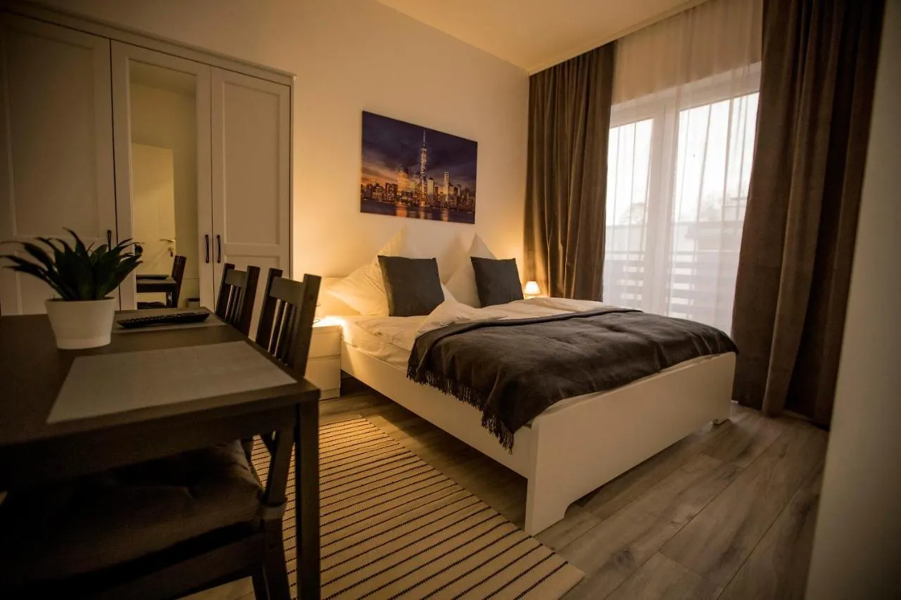 Pension Leo Berlin Guest house
