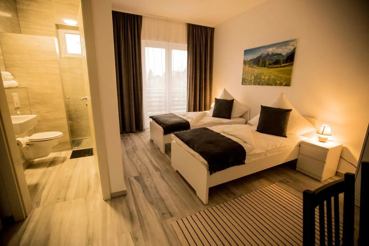 Guest house Pension Leo Berlin Germany